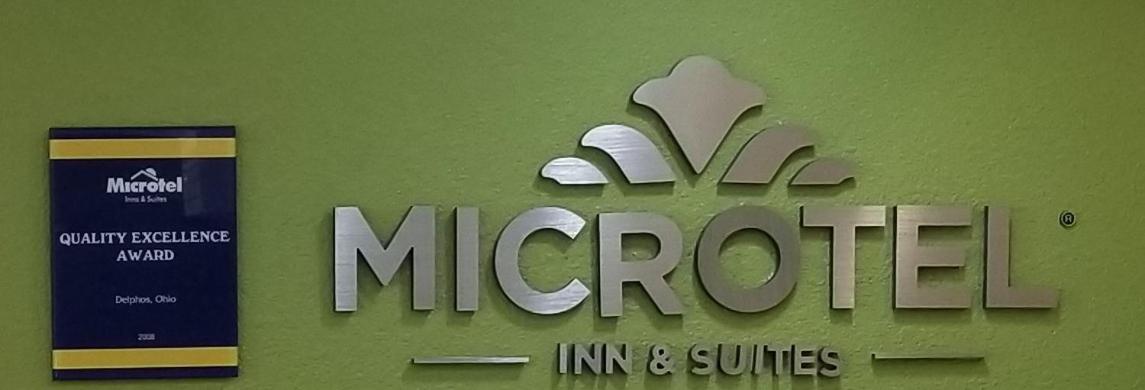 マイクロテル イン&スイーツ バイ ウインダム デルフォス デルフォス  エクステリア 写真
